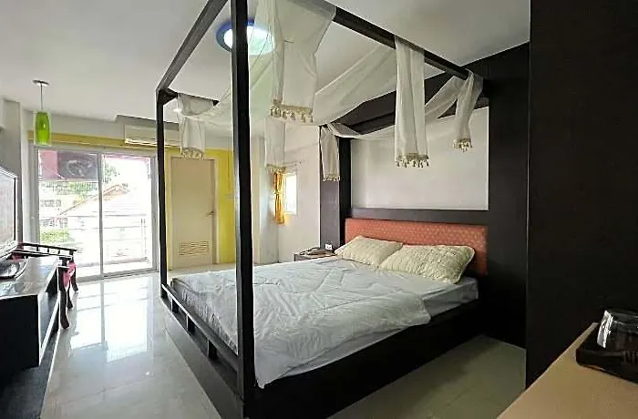 Hotel Pongsatorn Mansion